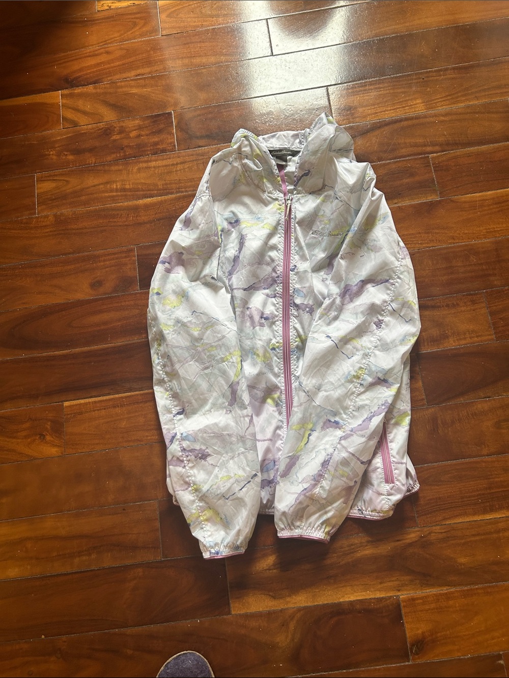 Eddie Bauer White Windbreaker Jacket with Pastel Purple & Yellow Print